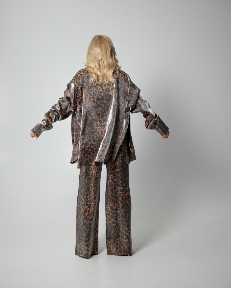 Пижамный костюм-тройка Leopard (рубашка+топ+штаны) полированный штапель Коричневый - фото 5
